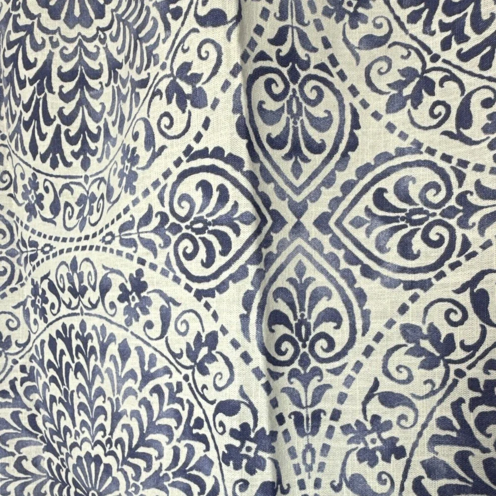 Liz Claiborne Home Medallion Damask 100% Cotton Rod Pocket Curtain 72x72